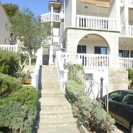 Apartment With Parking Space Omisalj, Krk - 22982